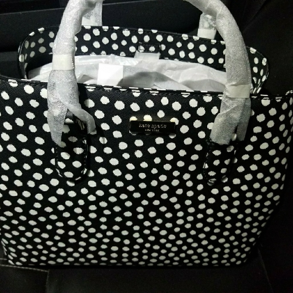 Nwt Kate Spade musical dot purse. Retail 359